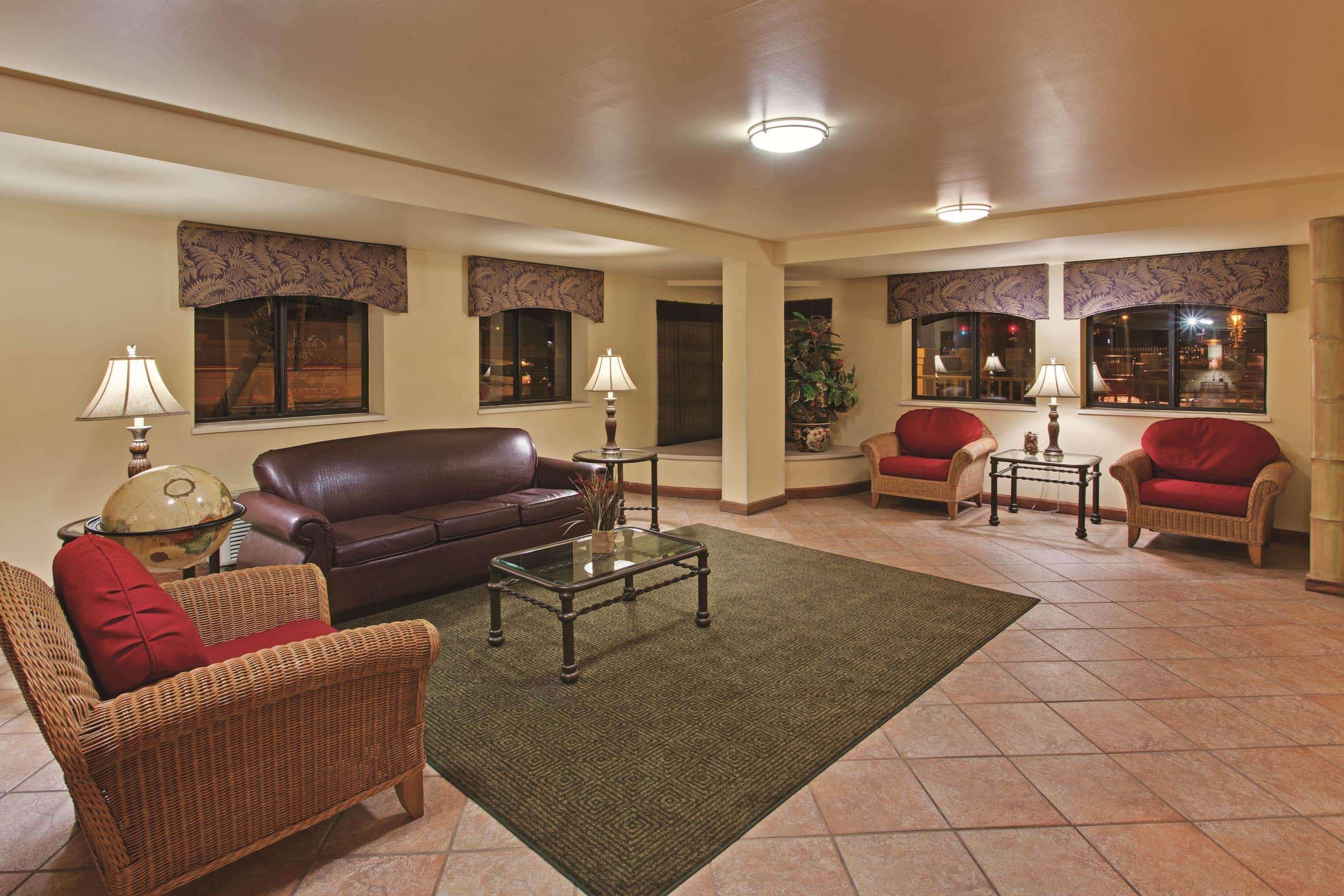 Hotel La Quinta By Wyndham Near Busch Gardens 3*