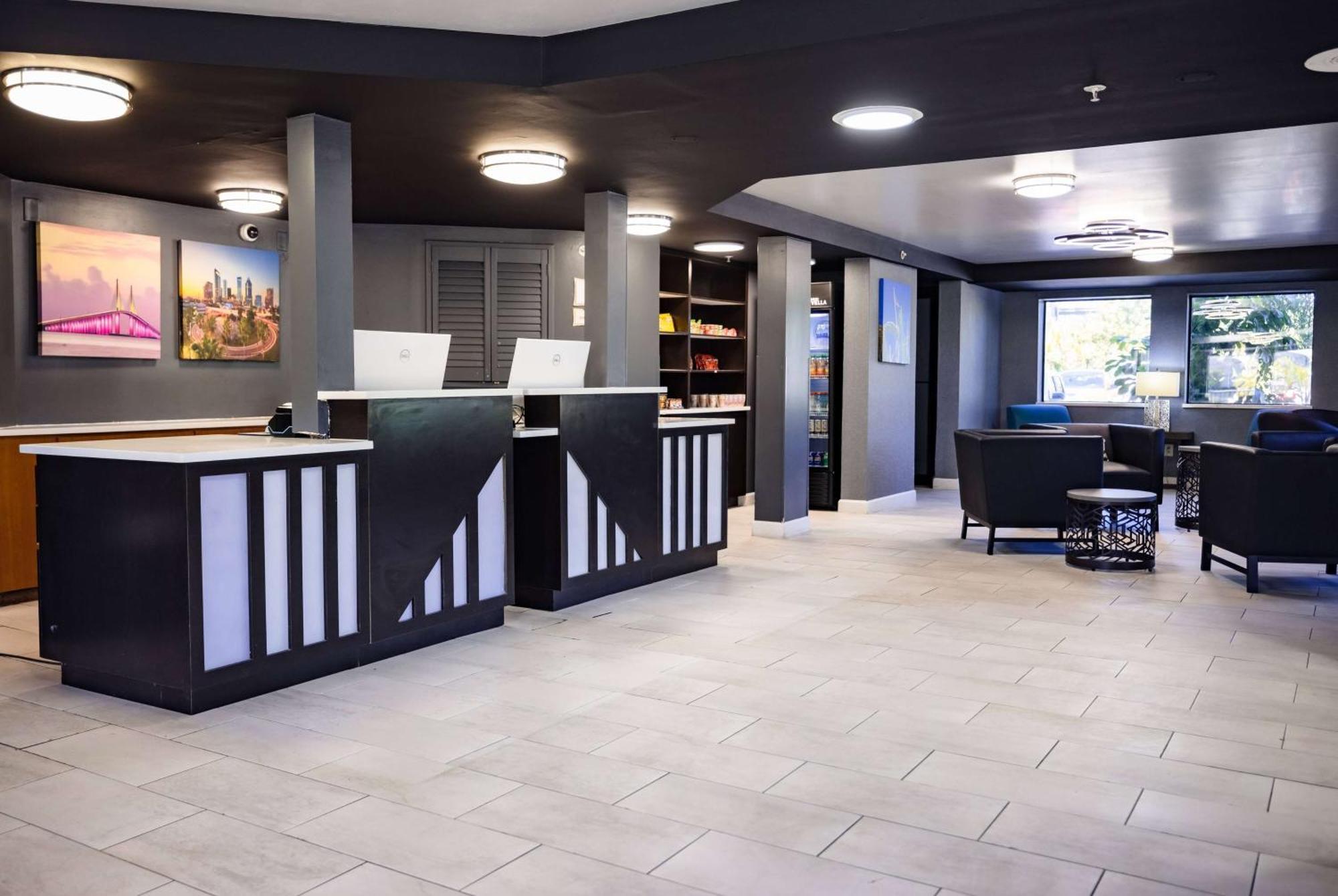 Hotel La Quinta By Wyndham Near Busch Gardens 3*